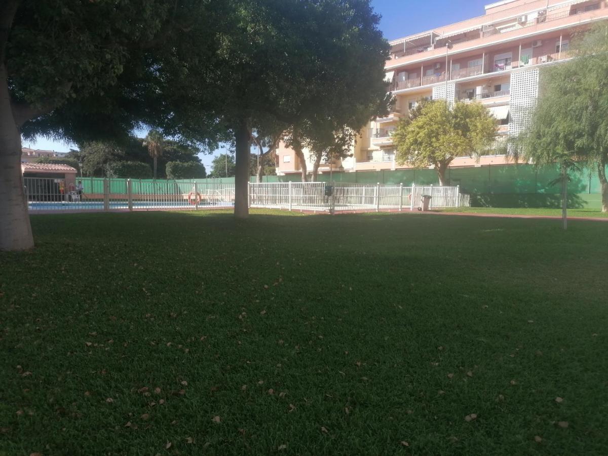 Appartement Piso Familiar Con Piscina Y Aparcamiento En Torre Del Mar - Edificio Ronda I Extérieur photo